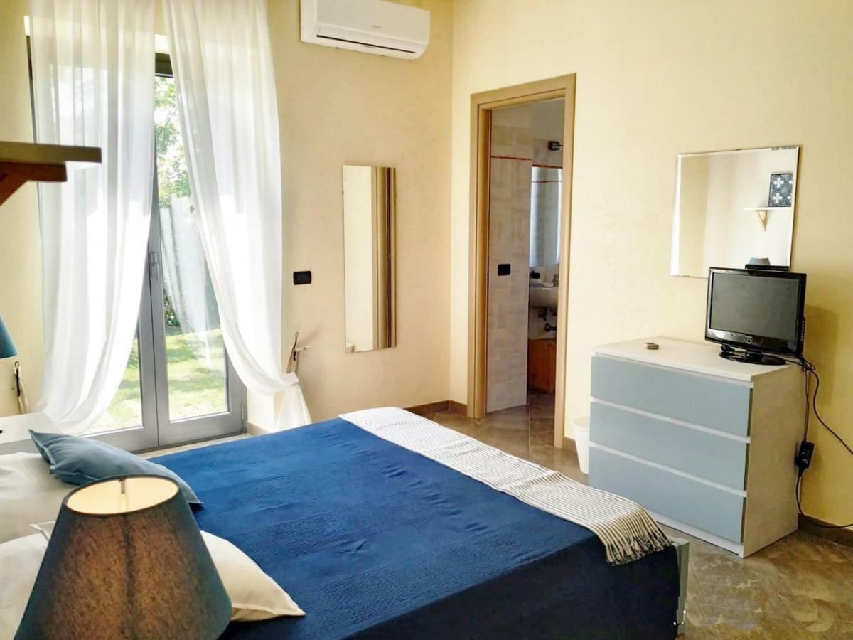 Villa Del Mar - Sperlonga Vertice Rooms Bagian luar foto